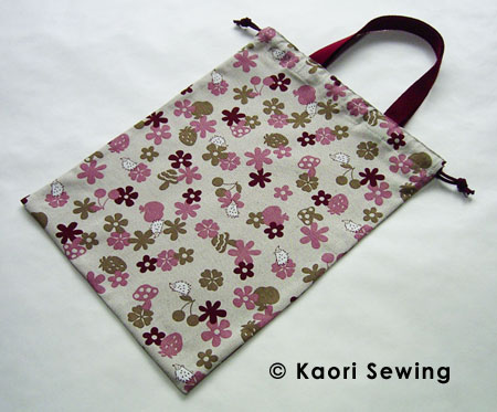 pouch with handles sample